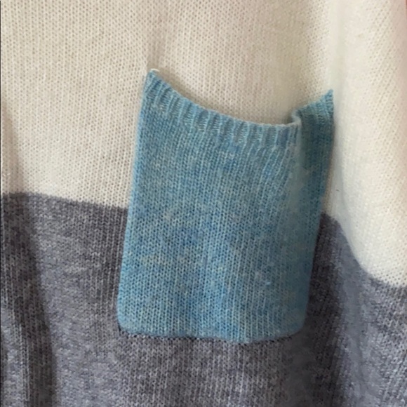 Coco & main sweater with pocket - Picture 2 of 5